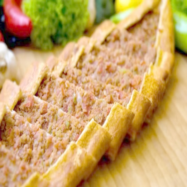 Kıymalı Pide